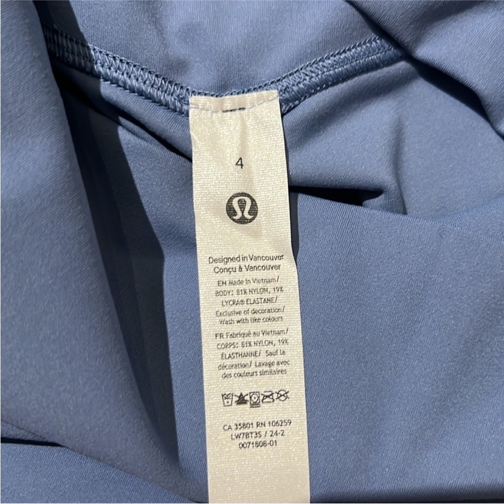 **SOLD**NWT Align 6” Short Lululemon in Oasis Blue - Picture 6 of 6